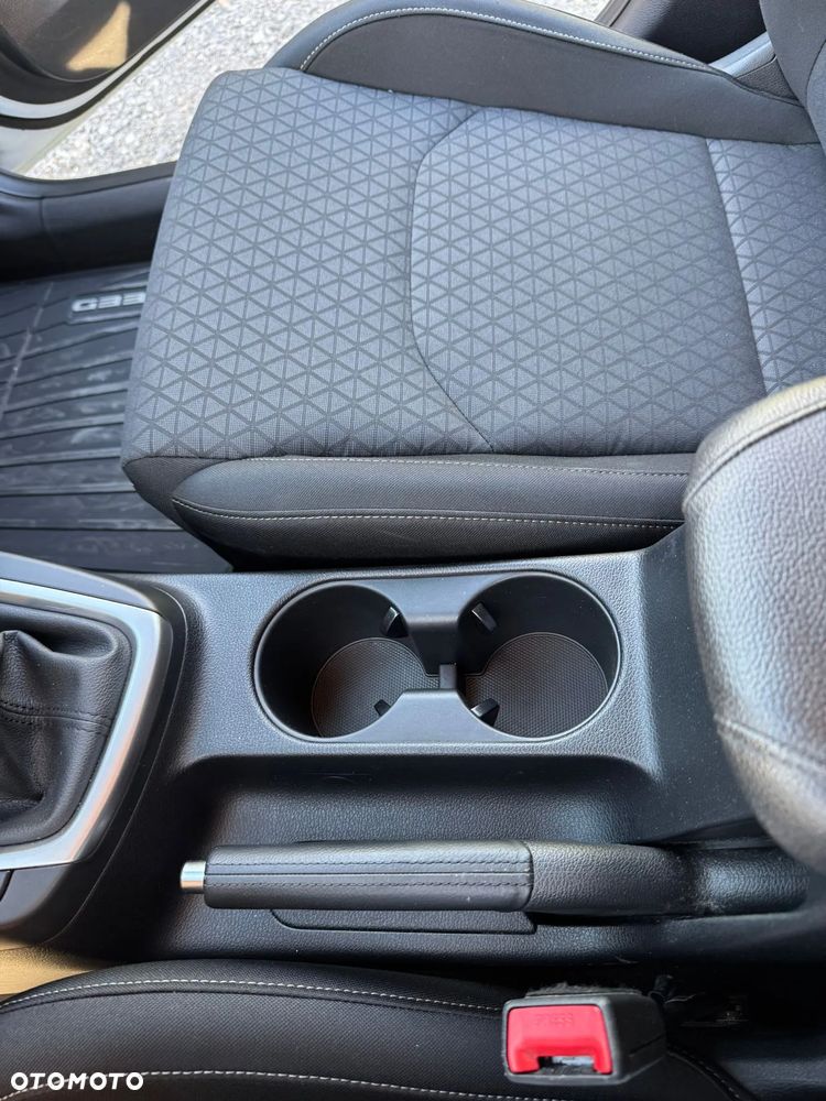 Kia XCeed 1.5 T-GDI M - 14