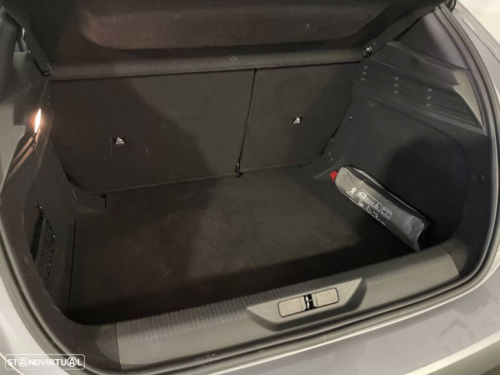 Peugeot 308 1.5 BlueHDi Active Pack EAT8 - 31