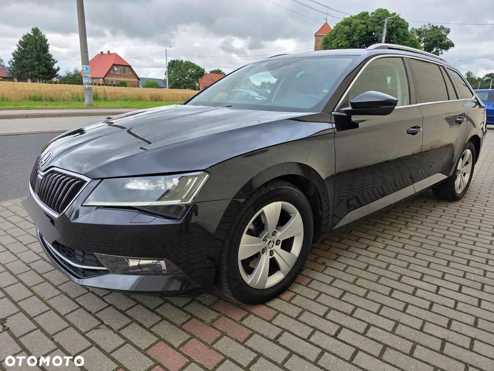 Skoda Superb 2.0 TDI Active DSG - 2