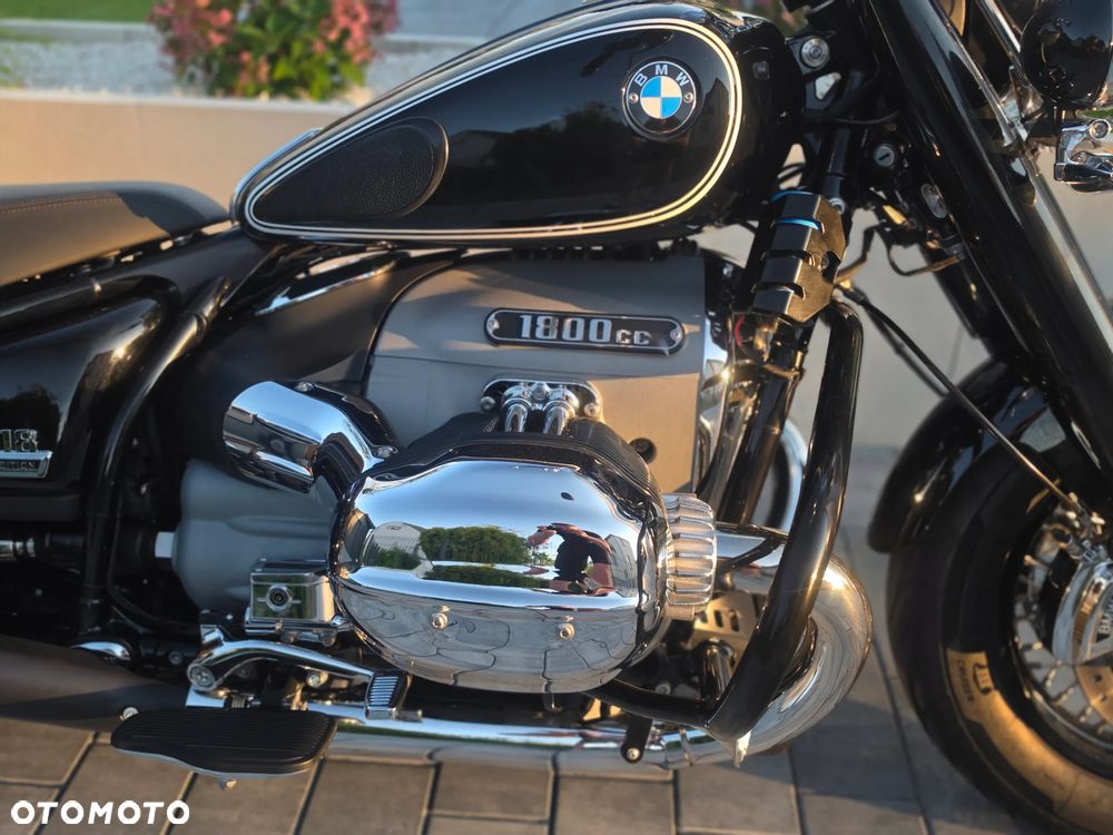 BMW R - 8