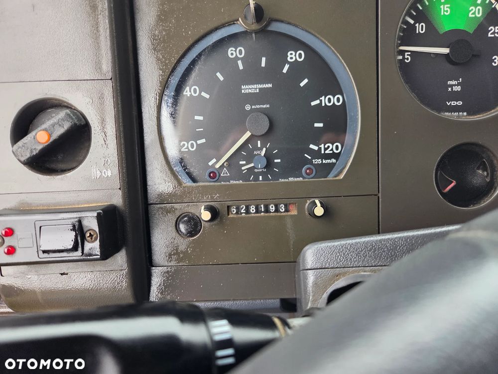 Mercedes-Benz 917 - 16