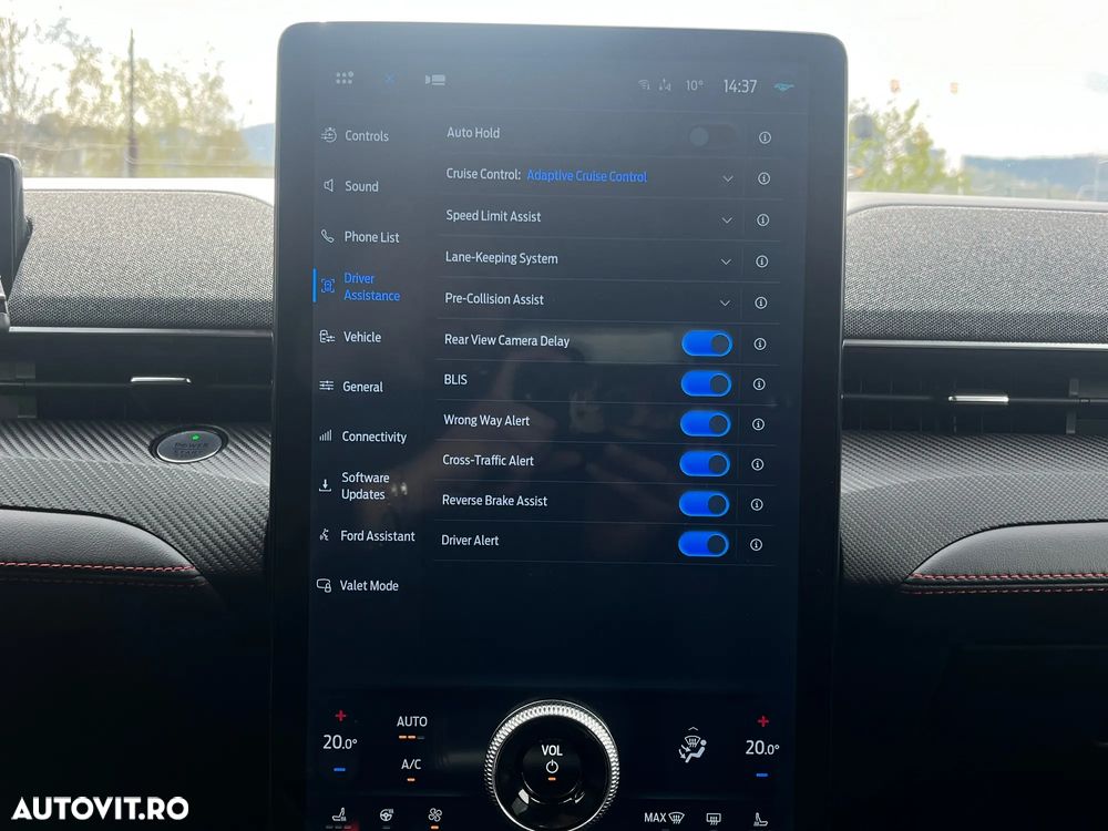 Ford Mustang Mach-E AWD PREMIUM - 20