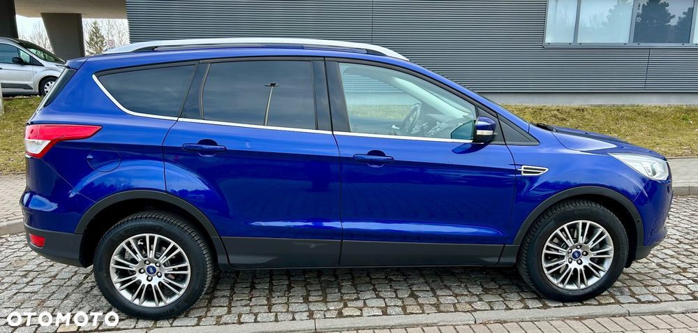 Ford Kuga 2.0 TDCi 2x4 Titanium - 6