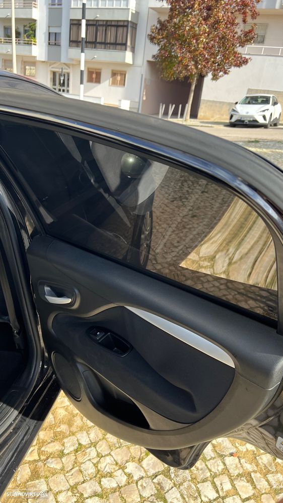 Fiat Punto 1.3 M-Jet Easy S&S - 19