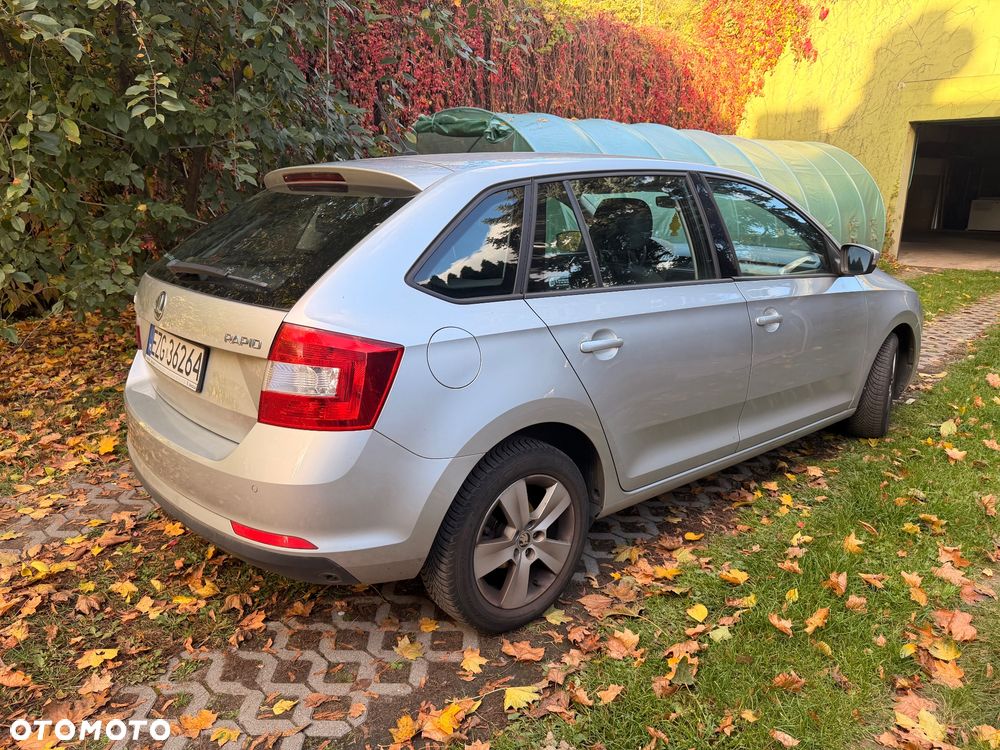 Skoda Rapid 2016 photo 3