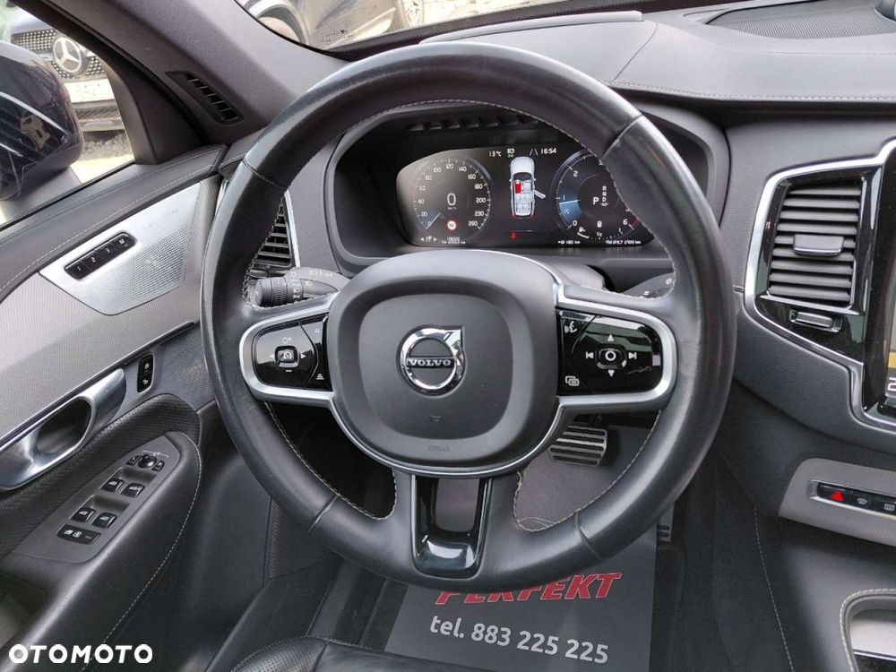 Volvo XC 90 - 28