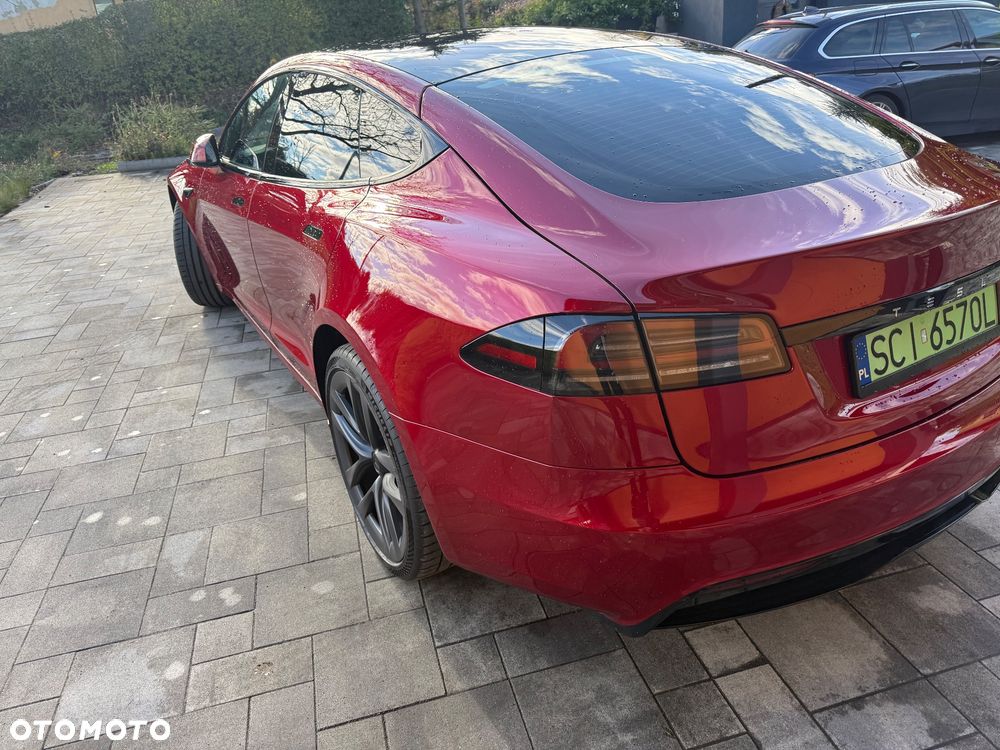 Tesla Model S Long Range - 15