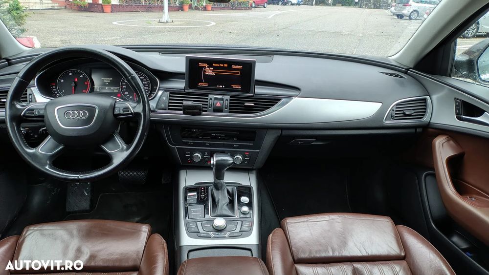 Audi A6 2.0 TDI DPF Multitronic Avant - 11
