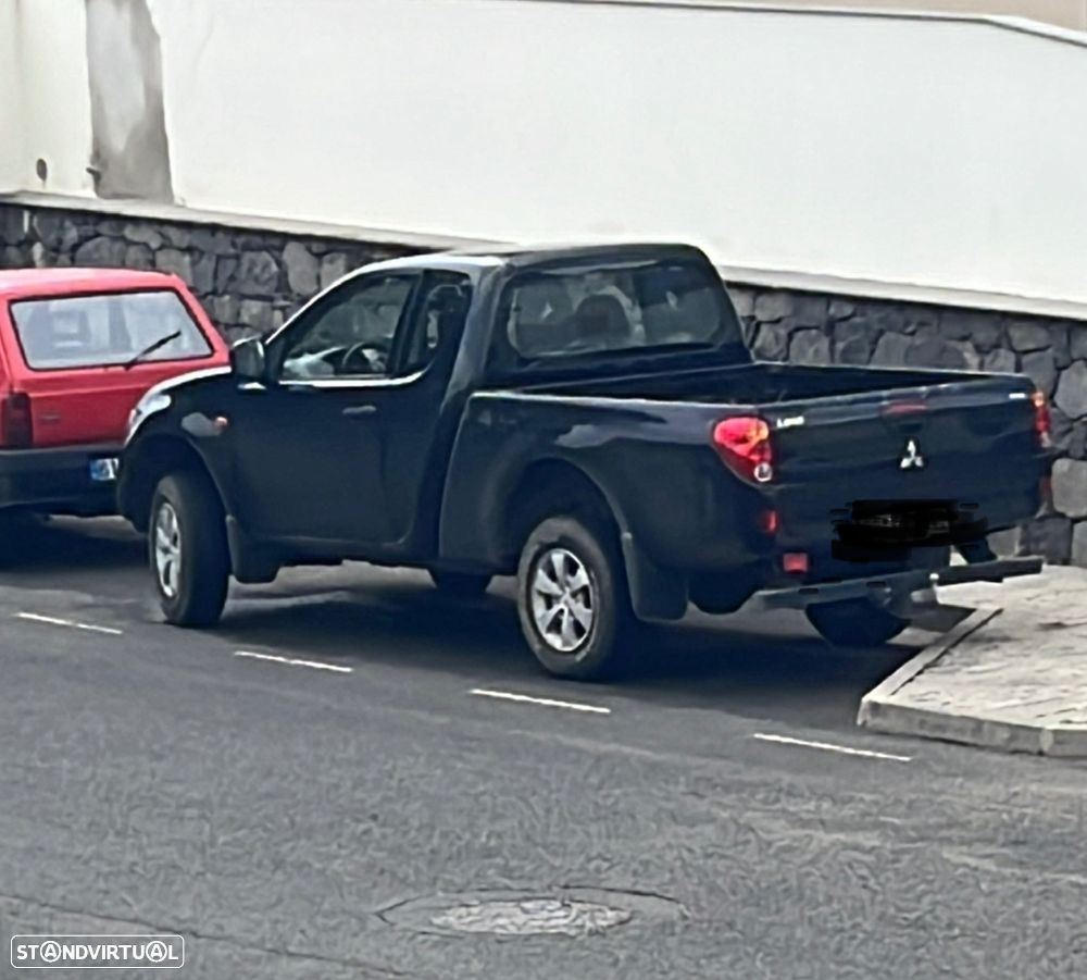 Mitsubishi L200 - 2