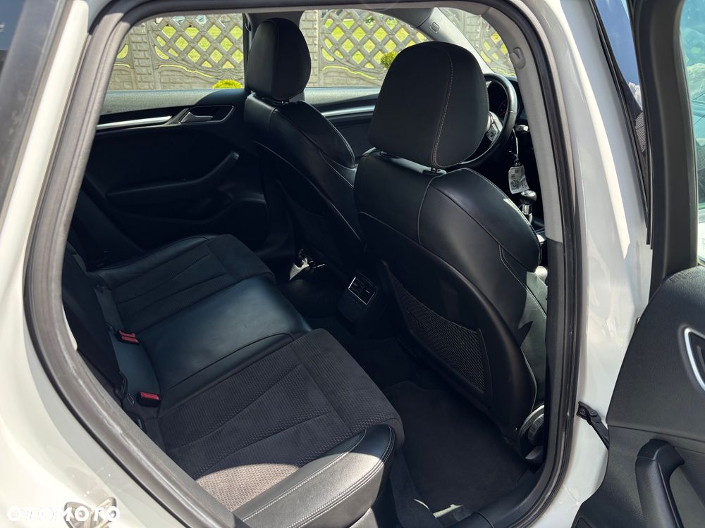 Audi A3 Sportback 1.5 TFSI cylinder on demand design - 17