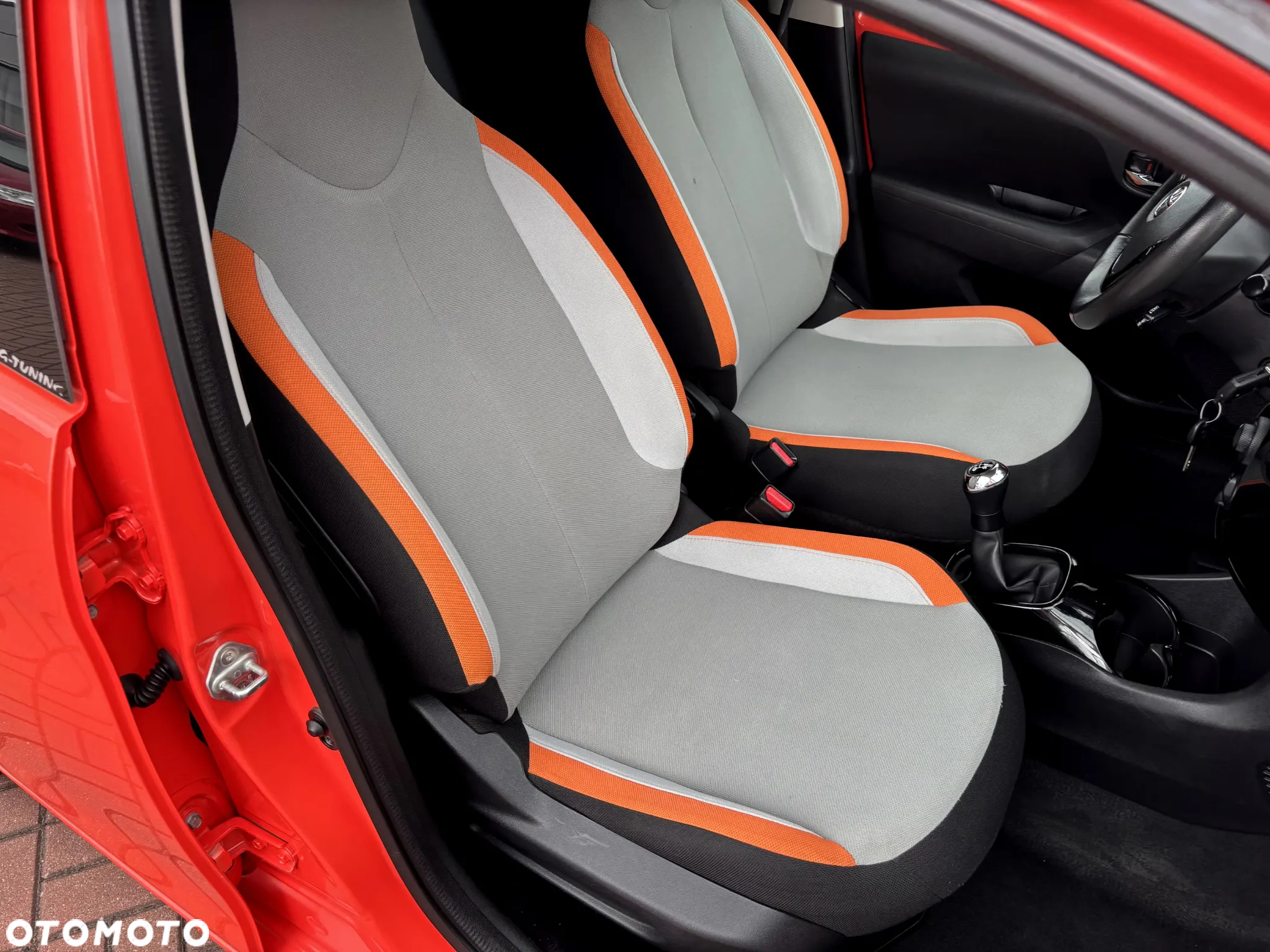 Toyota Aygo x-cite - 13