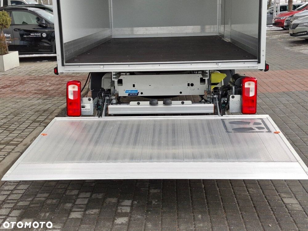 Volkswagen Crafter Kontener 2.0 TDI Manual - 11
