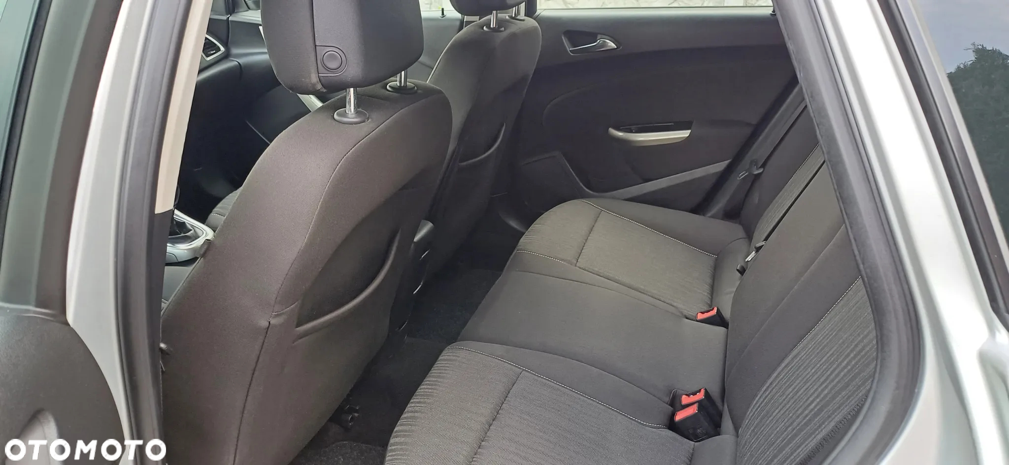Opel Astra 1.4 Turbo Sports Tourer - 9
