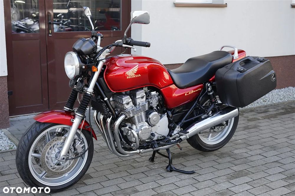 Honda CB - 21