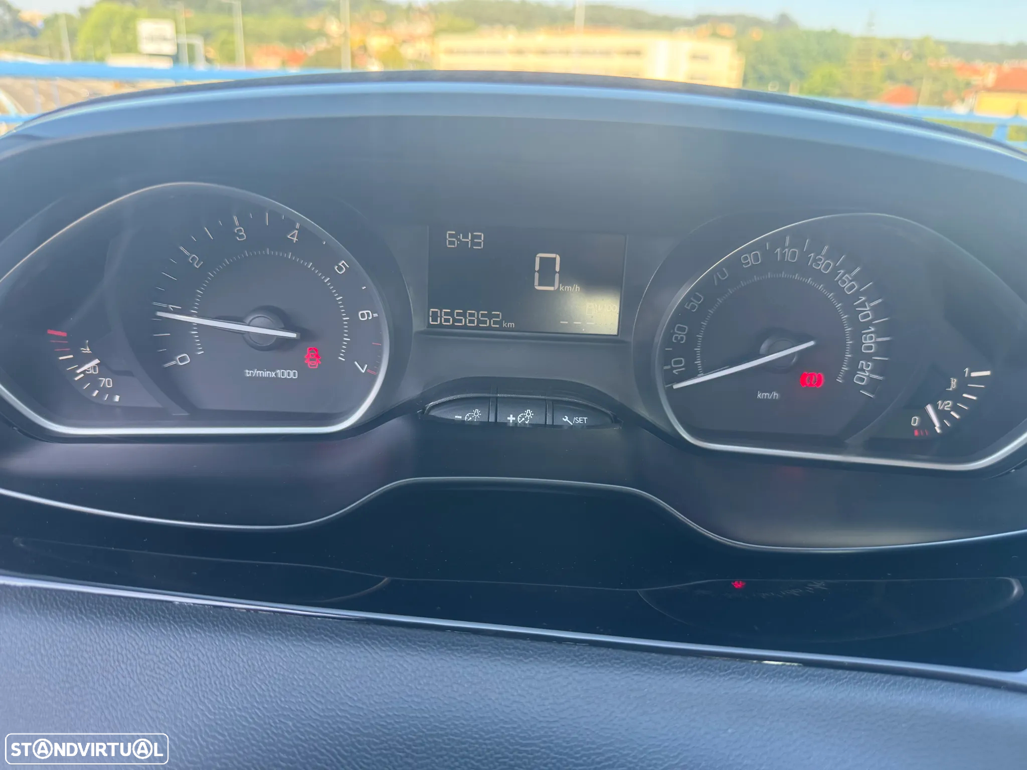 Peugeot 208 PureTech 68 Like - 15