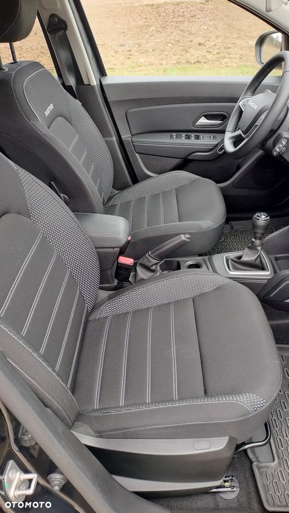 Dacia Duster 1.0 TCe Journey - 10