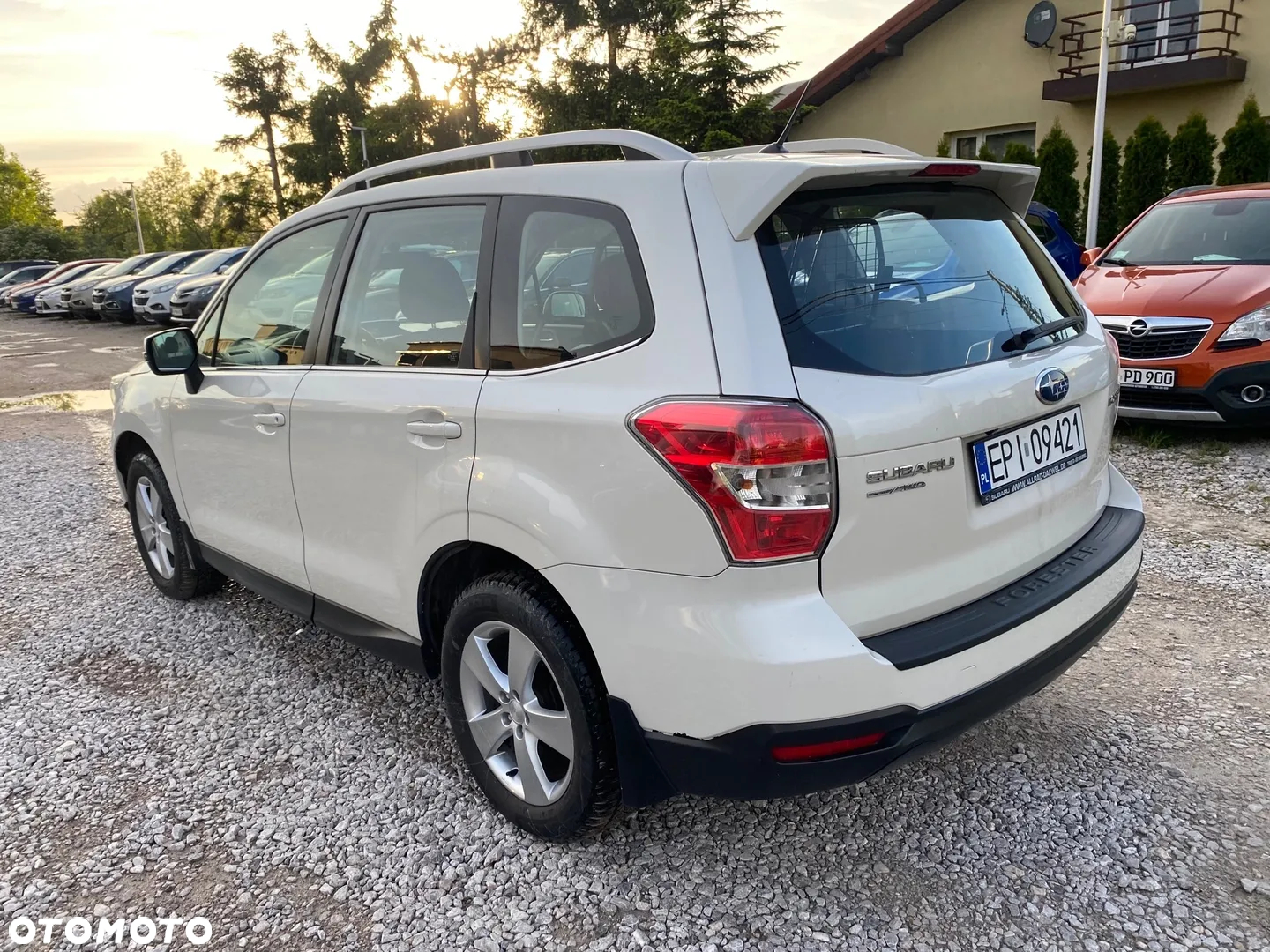 Subaru Forester 2.0 i Platinum (EyeSight) Lineartronic - 4