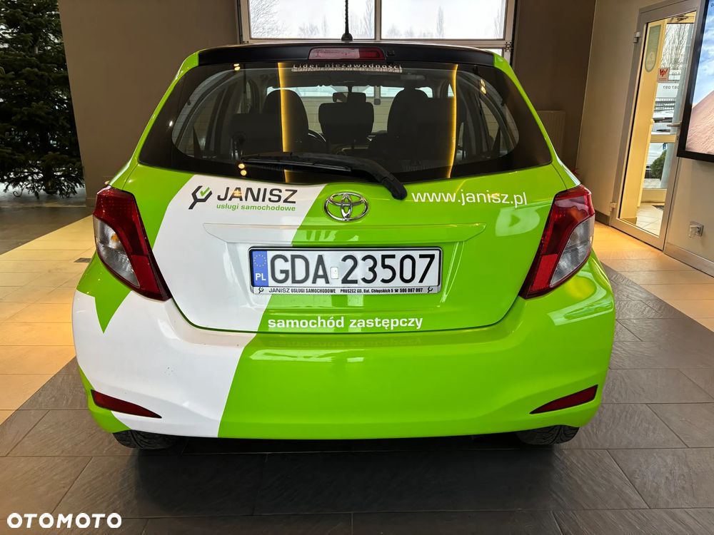 Toyota Yaris - 5