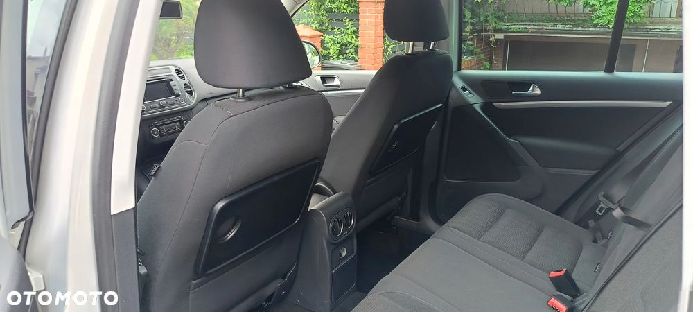 Volkswagen Tiguan - 8
