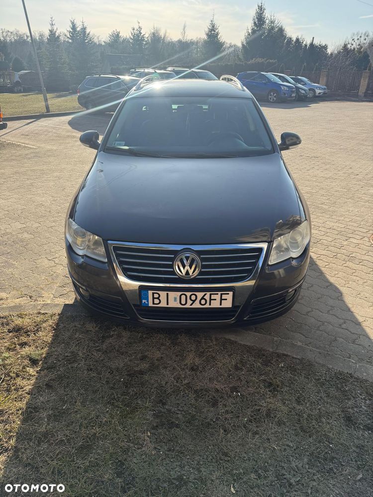 Volkswagen Passat 2.0 TDI Highline - 15