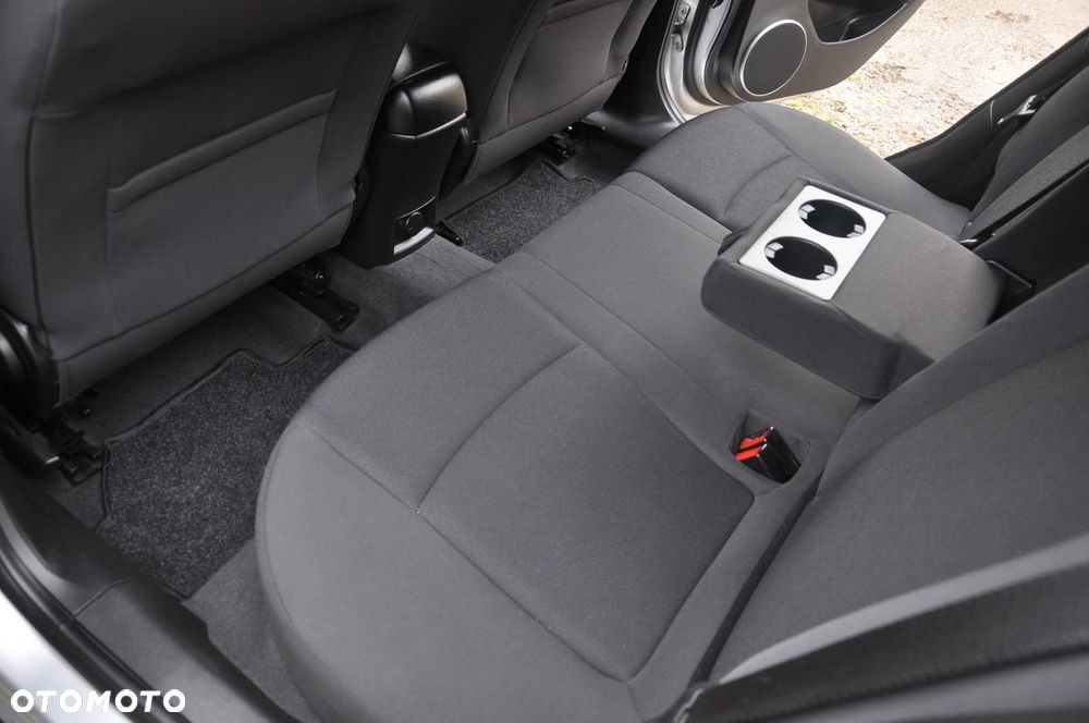 Chevrolet Cruze - 14