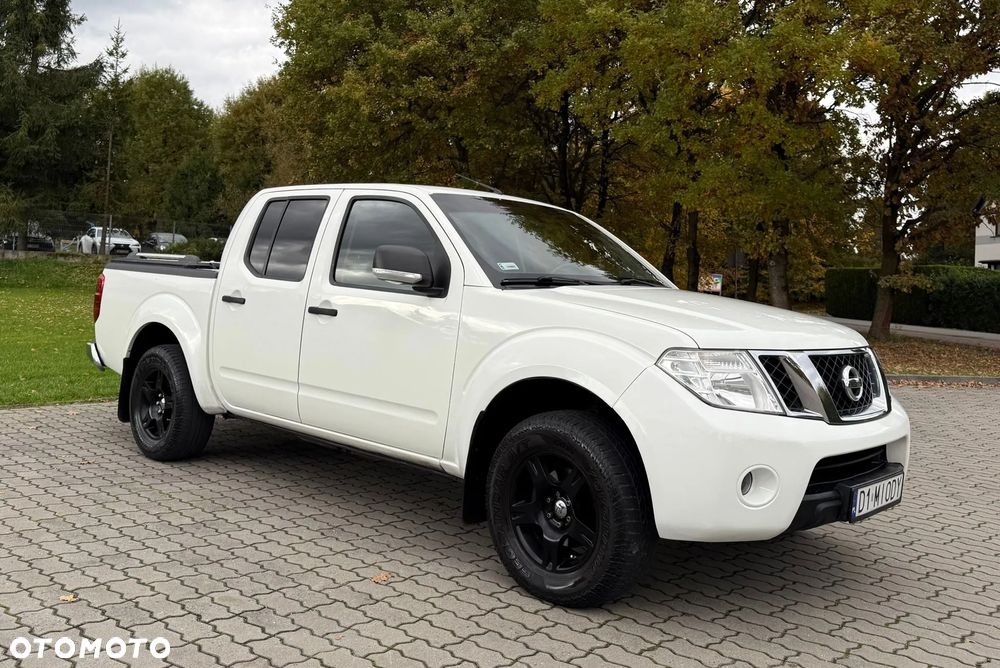 Nissan Navara LE - 1