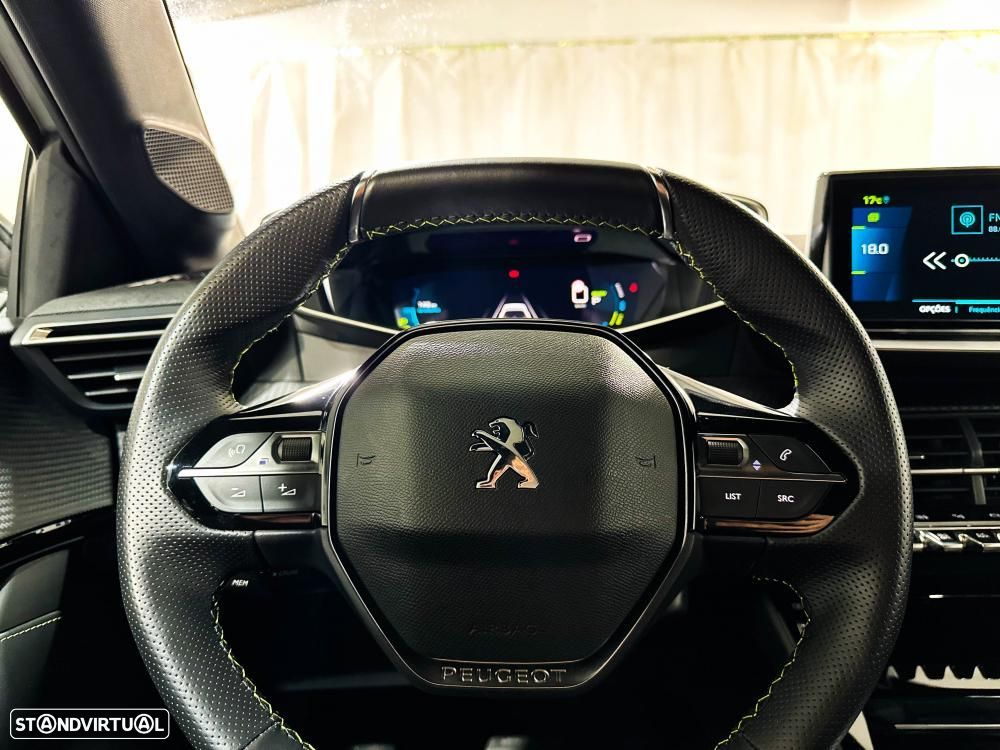 Peugeot e-208 50 kWh GT Pack - 39