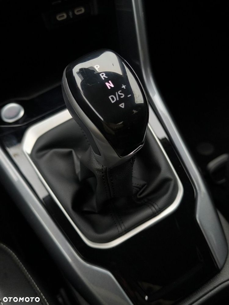 Volkswagen T-Roc 2.0 TDI SCR Style DSG - 17