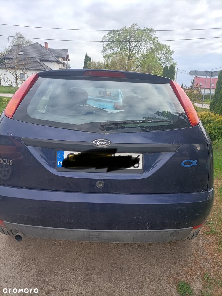 Ford Focus Ambiente - 2