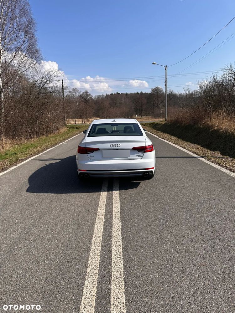 Audi A4 Limousine 2.0 TFSI ultra S tronic - 31