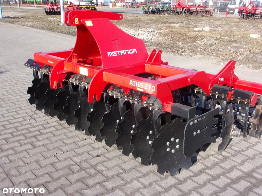 Akpil Brona Talerzowa Ciężka Hydraulicznie Składana BTCH 40 Euro-Masz, Brona talerzowa kompaktowa BT250, BT270, BT300 Metanga, Bomet, Euro-Masz; Brona talerzowa mini-simply BT160, BT180, BT200, BT220 Metanga, Euro-Masz, Brona talerzowa 2-walcowa typu "V", 4-walcowa typu "X" Bomet, Akpil - 16