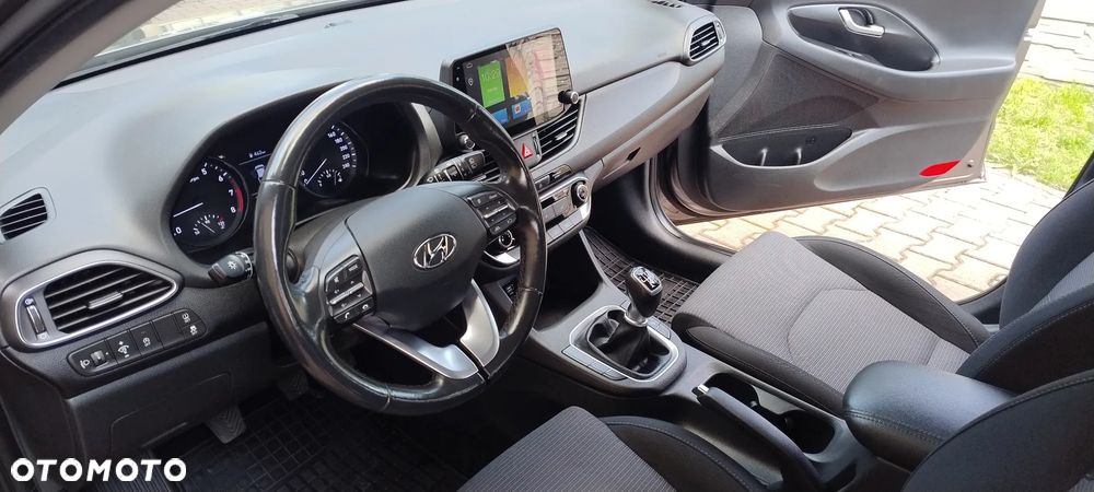 Hyundai i30 1.5 DPI Comfort - 29