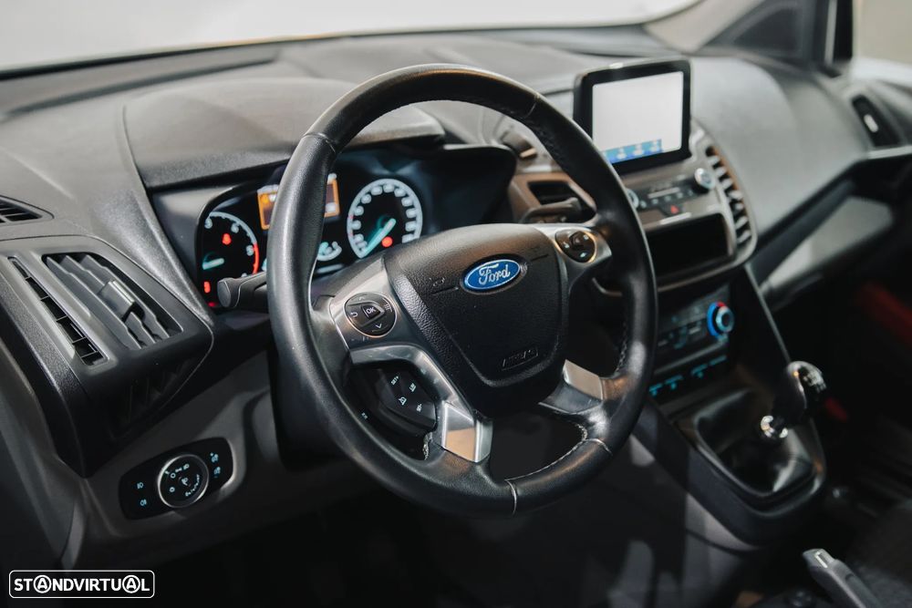 Ford Transit Connect - 21
