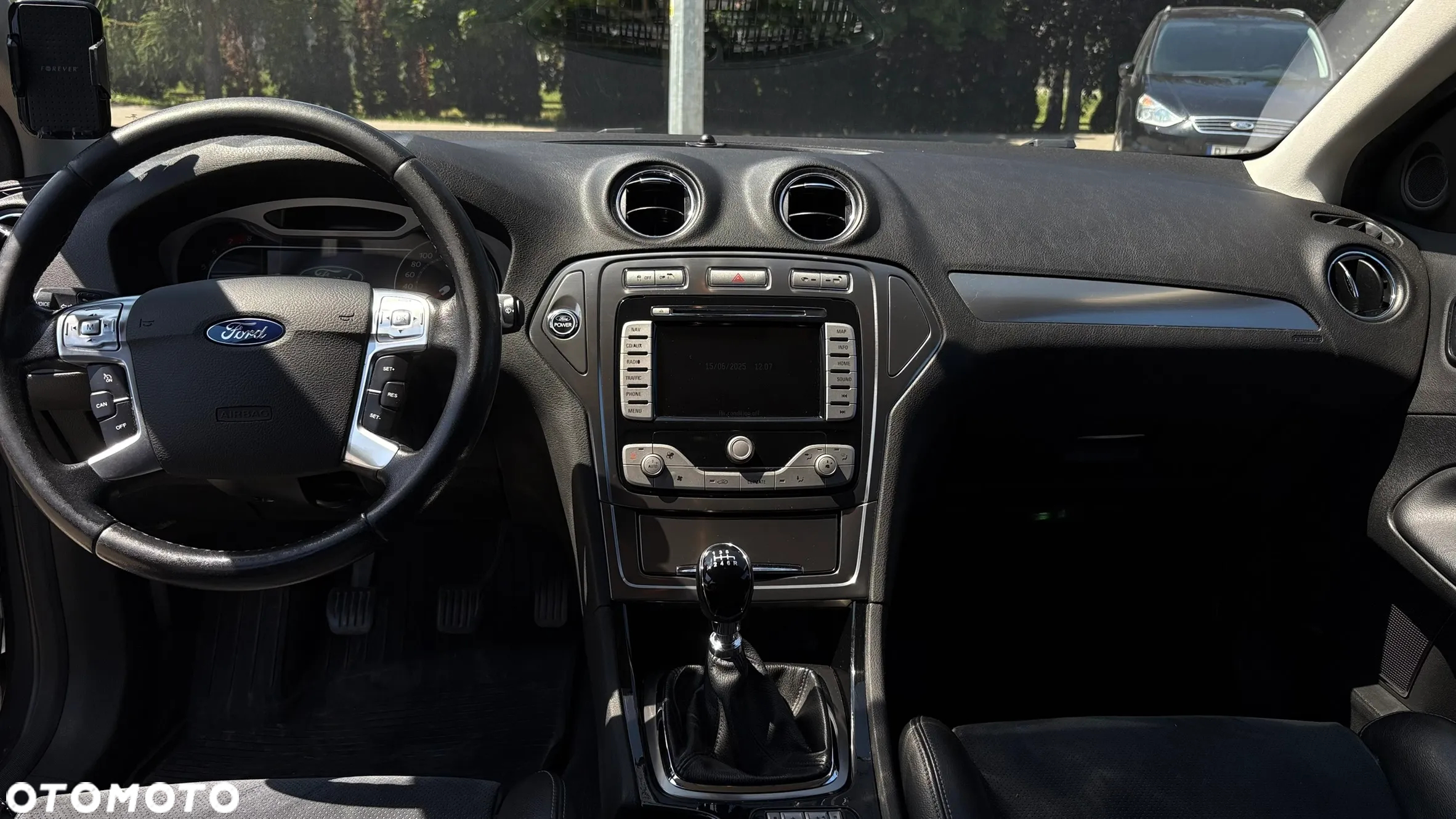 Ford Mondeo 2.5 Titanium X - 12