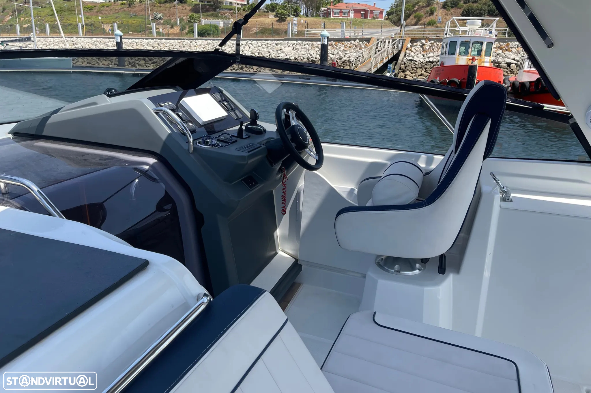 Jeanneau Leader 30 OB - 11