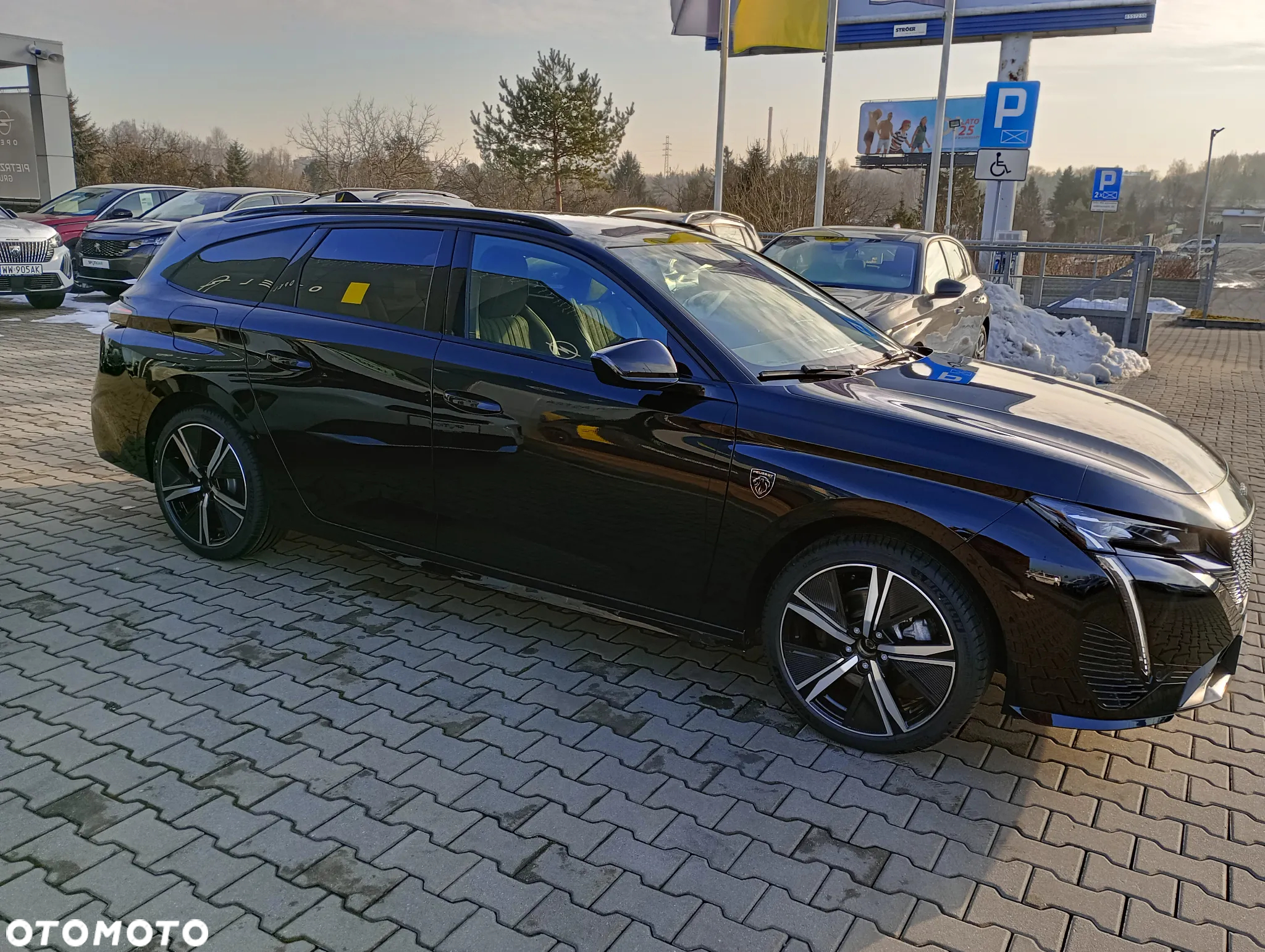 Peugeot 308 1.2 mHEV GT S&S e-DCS6 - 12