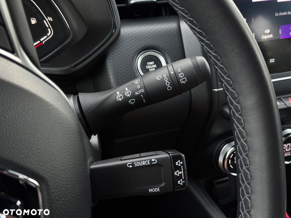 Renault Clio TCe 90 TECHNO - 30