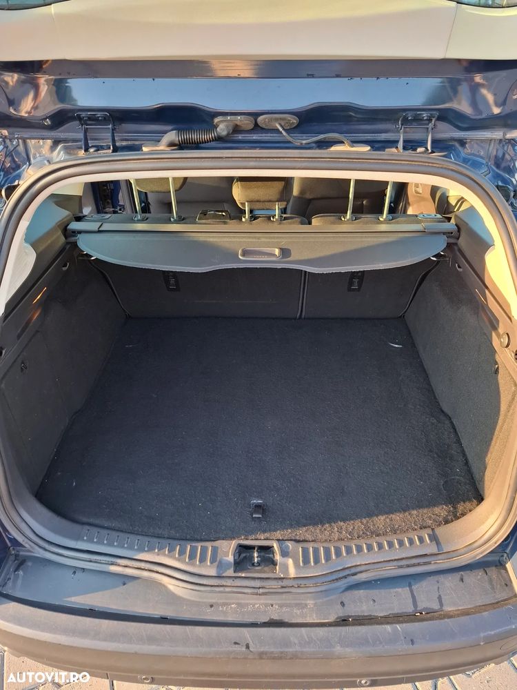 Ford Focus 1.6 TDCI DPF Trend - 8
