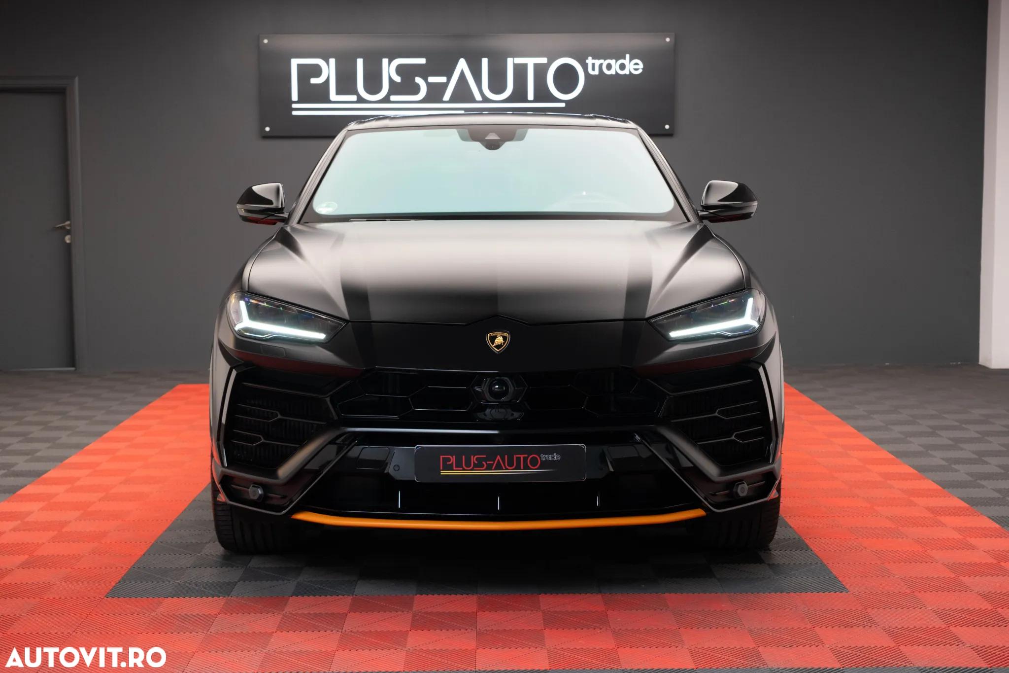 Lamborghini URUS - 2