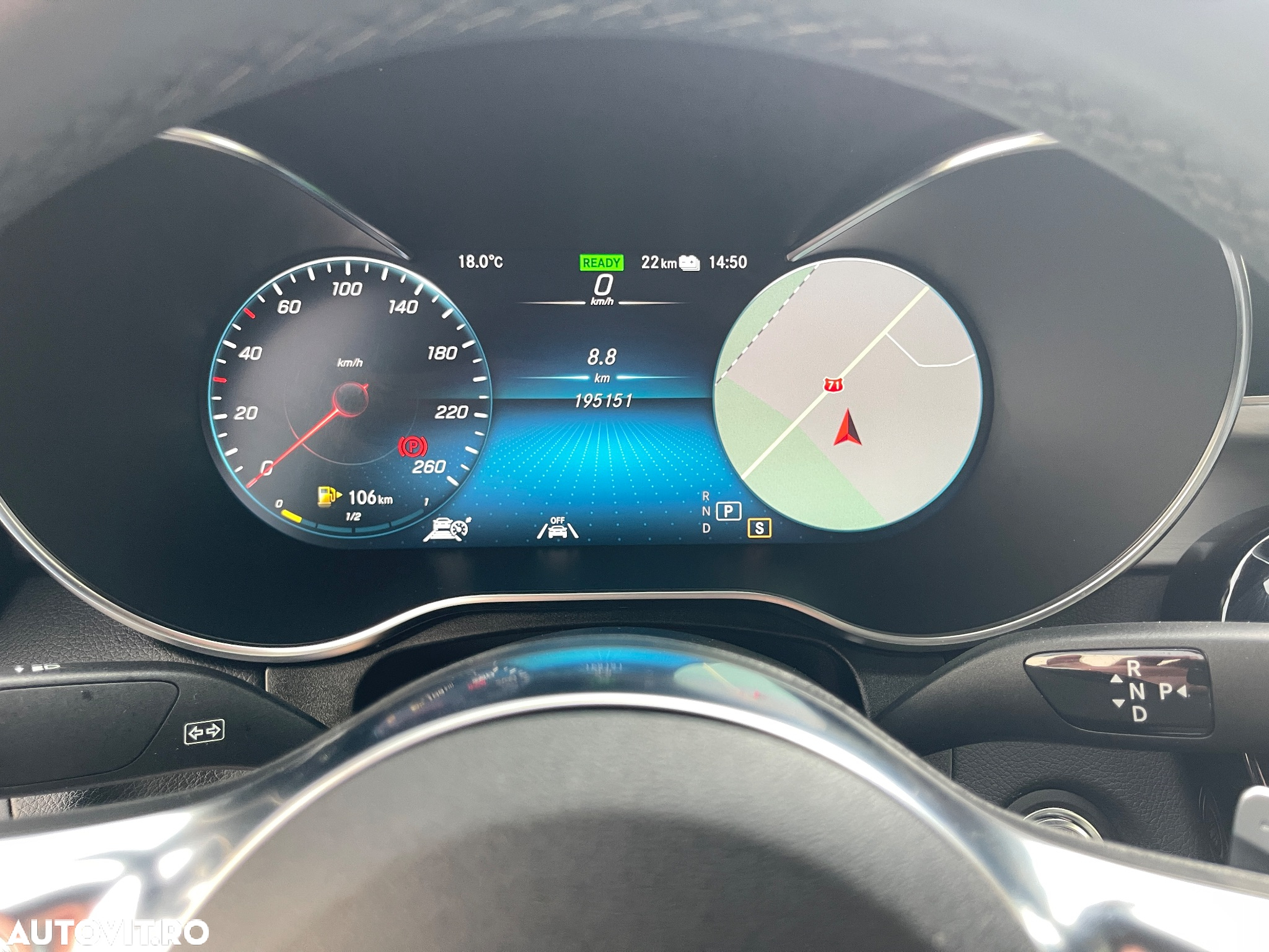 Mercedes-Benz GLC Coupe 300 de 4Matic 9G-TRONIC AMG Line - 39