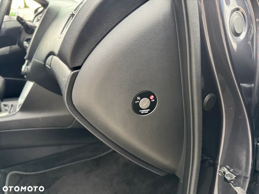 Kia Ceed 1.4 CVVT Dream Team Edition - 23