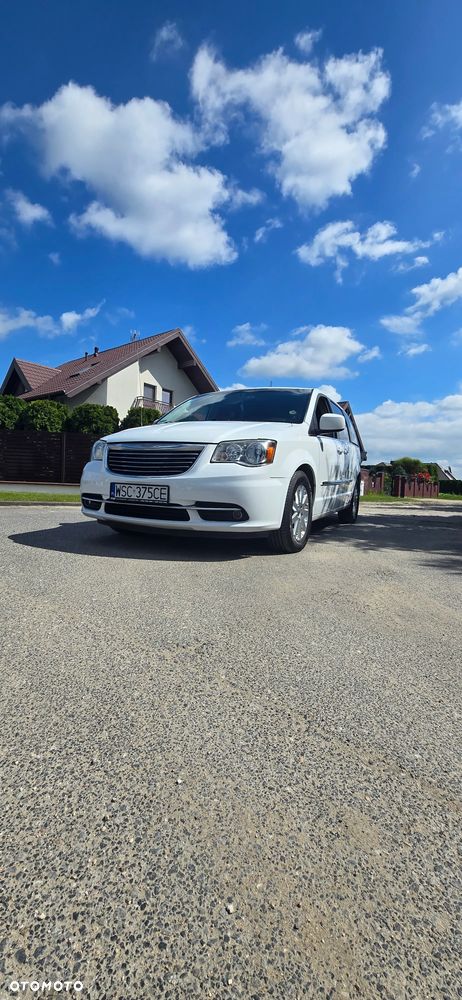 Chrysler Town & Country 3.6 Touring - 1