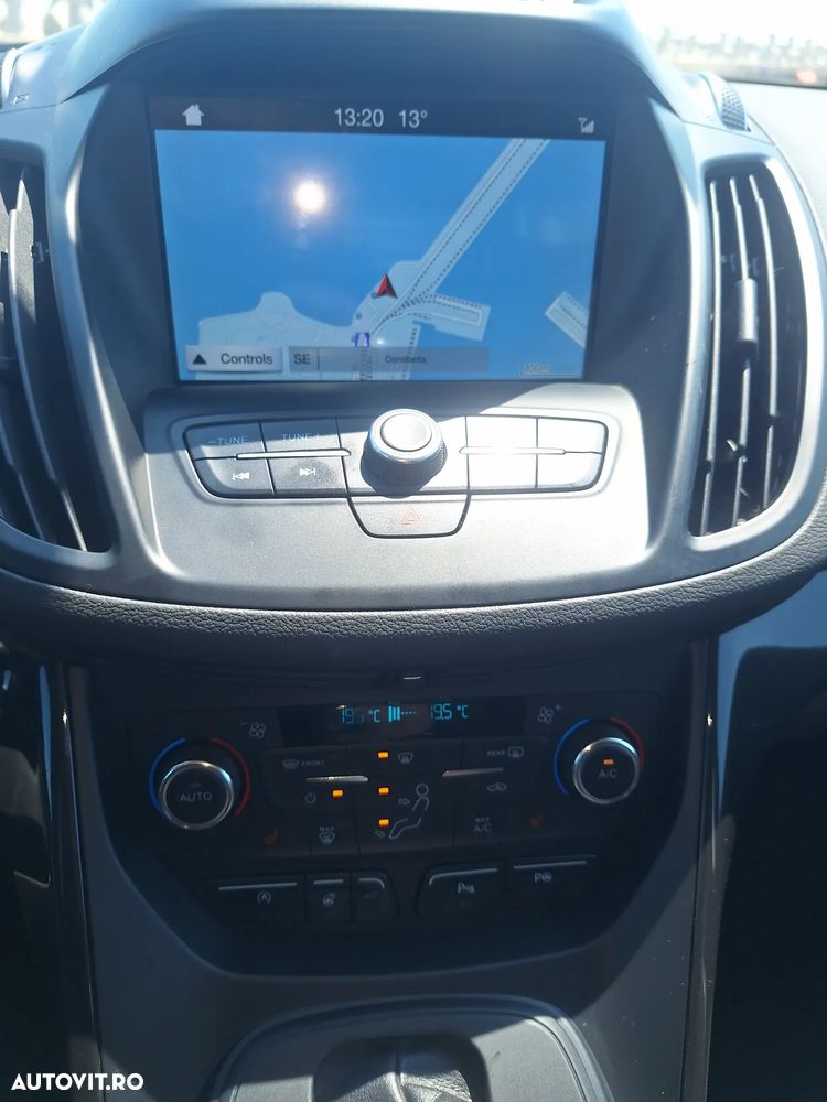 Ford Kuga - 15