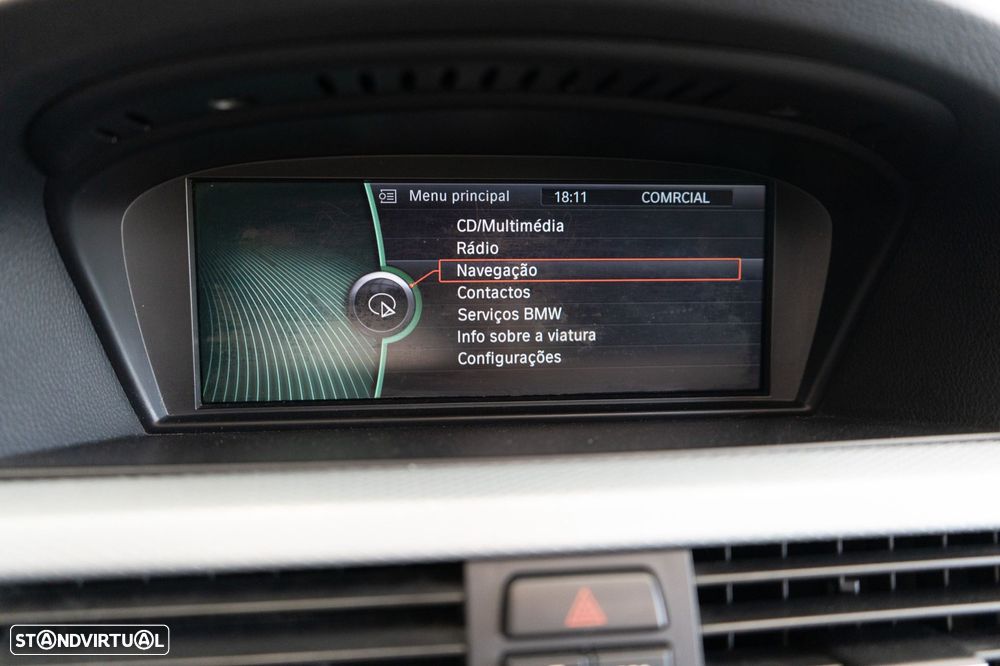 BMW 320 d Navigation Sport - 24