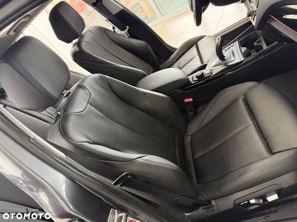 BMW Seria 1 118d Edition M Sport Shadow - 27