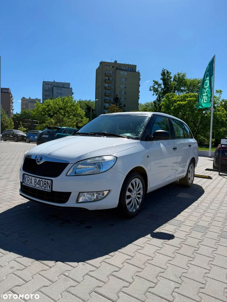 Skoda Fabia 1.2 TSI Active - 2