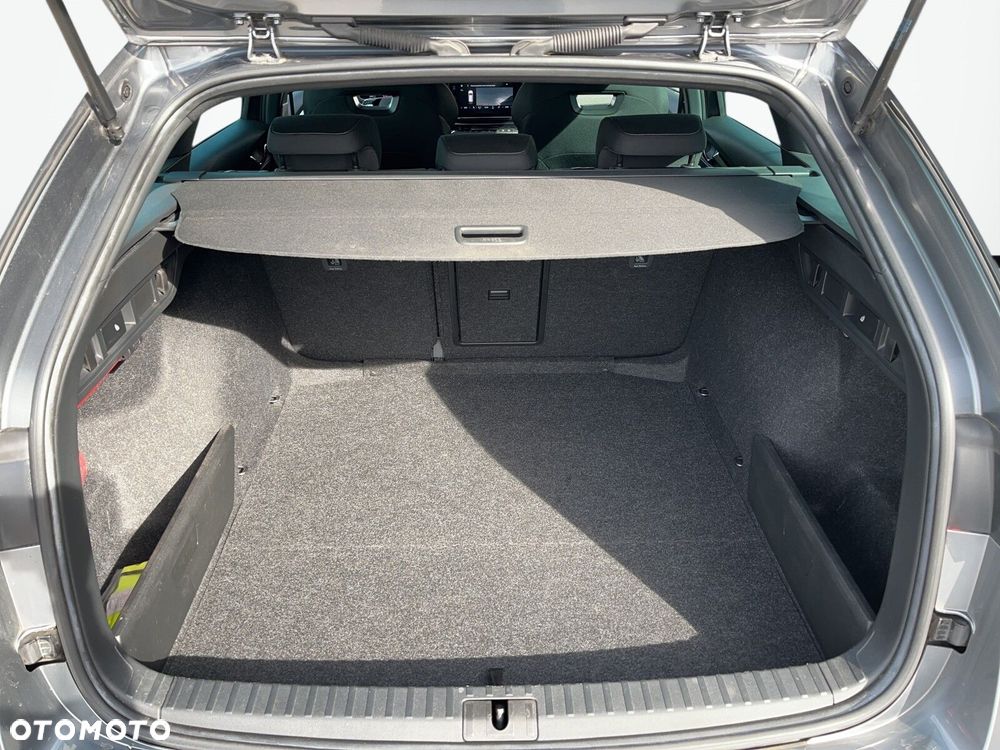 Skoda Octavia 2.0 TDI Sportline - 17