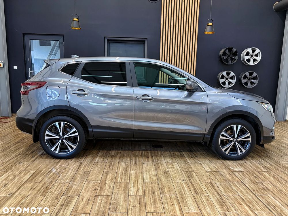 Nissan Qashqai 1.3 DIG-T DCT N-CONNECTA - 6
