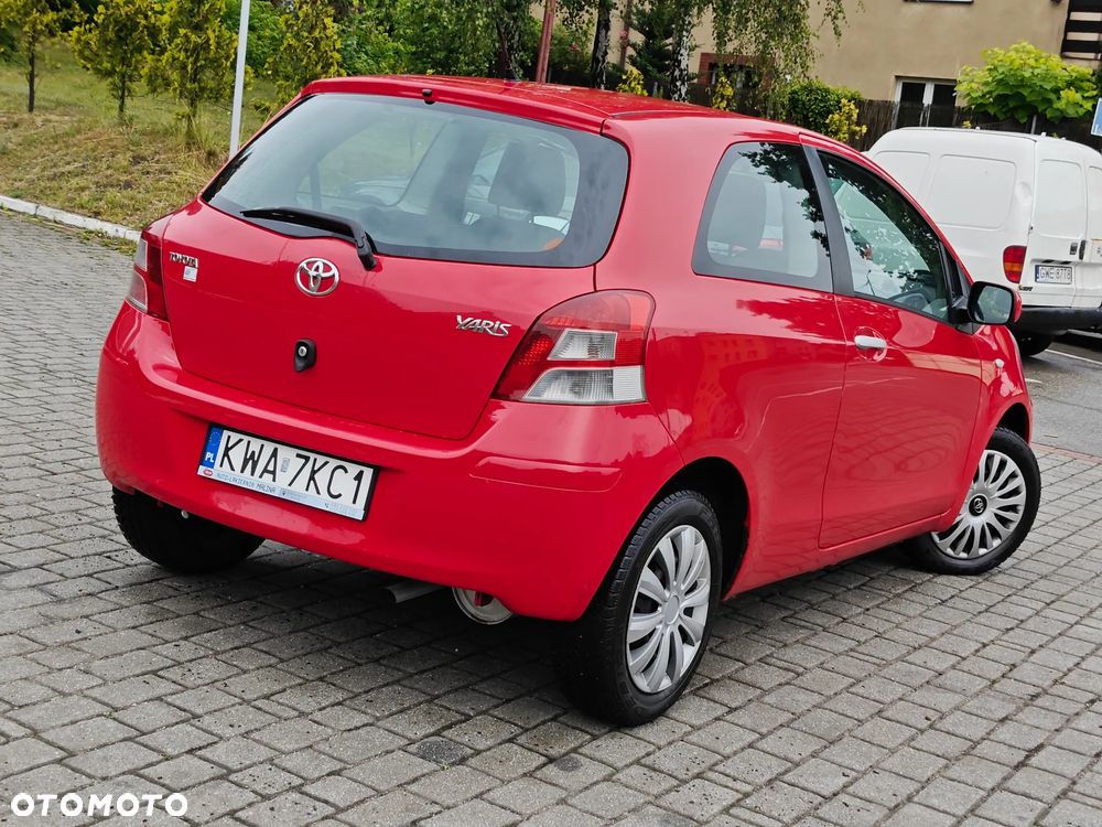 Toyota Yaris 1.33 Dynamic - 3
