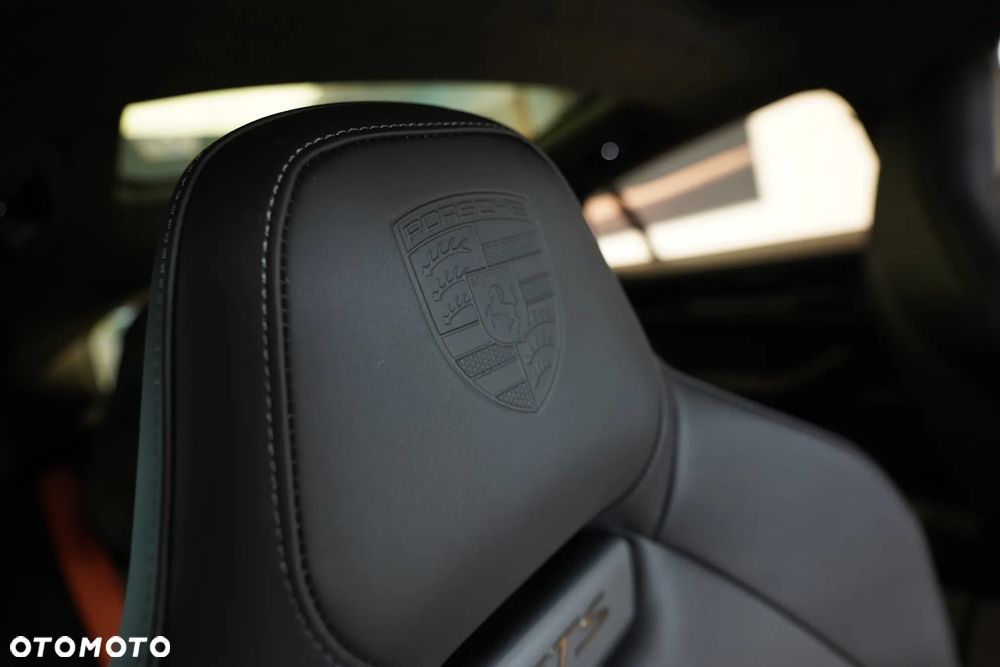 Porsche Panamera GTS - 26